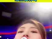 小姐姐纯奶喂养宝宝视频,小姐姐温馨育儿瞬间